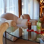 מלון Korona שיופוק