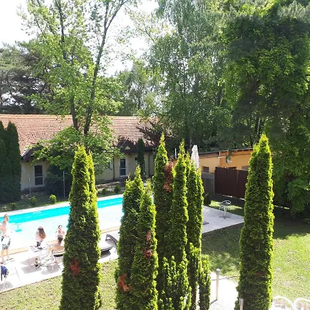 Korona Hotell