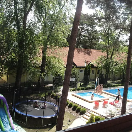 Отель Korona 3*