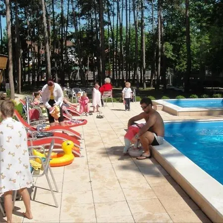 Отель Korona 3*