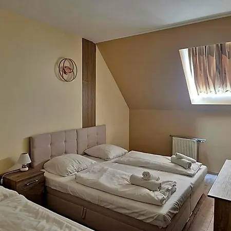 Korona Hotel 3*