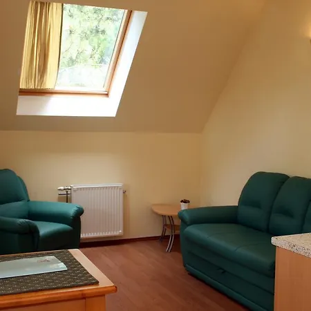 Отель Korona Шиофок