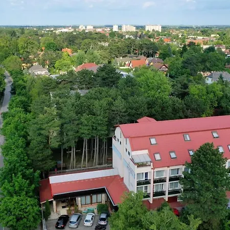 Отель Korona Шиофок