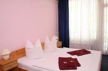 Hotell Korona 3*