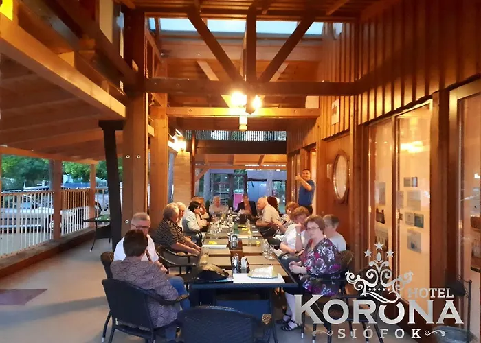 Korona Ξενοδοχείο Σίοφοκ